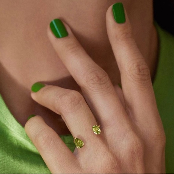 Two Stone Peridot Ring 4.5 / 14k Rose Gold - Picture 3 of 6